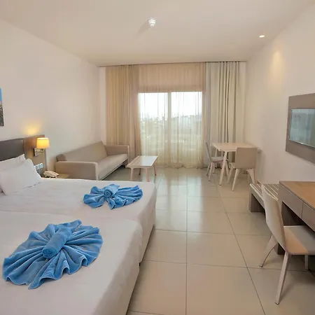 Apart-hotel Euronapa