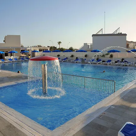 Aparthotel Euronapa 3*