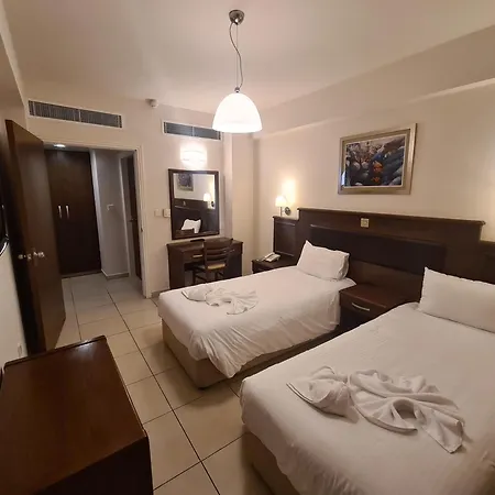 Aparthotel Euronapa