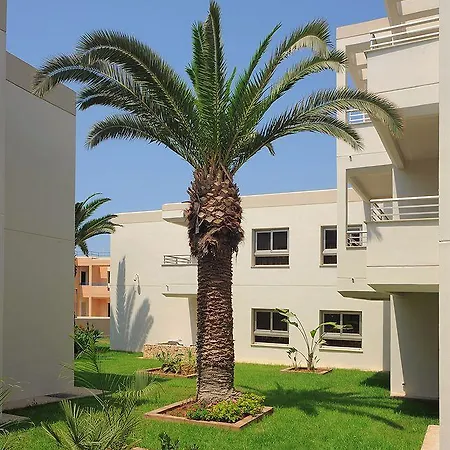 Euronapa Aparthotel 3*