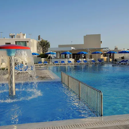 Lejlighedshotel Euronapa 3*