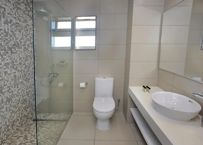 Aparthotel Euronapa 3*