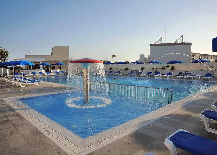 Aparthotel Euronapa 3*