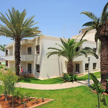 Euronapa Aparthotel 3*